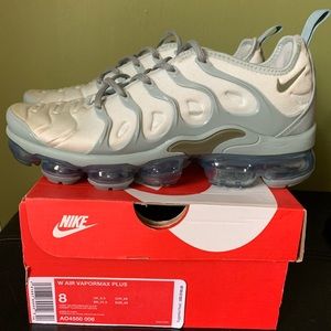 WOMENS VAPOR MAX